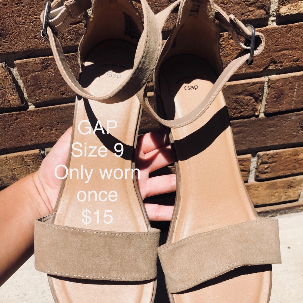 Gap Shoes